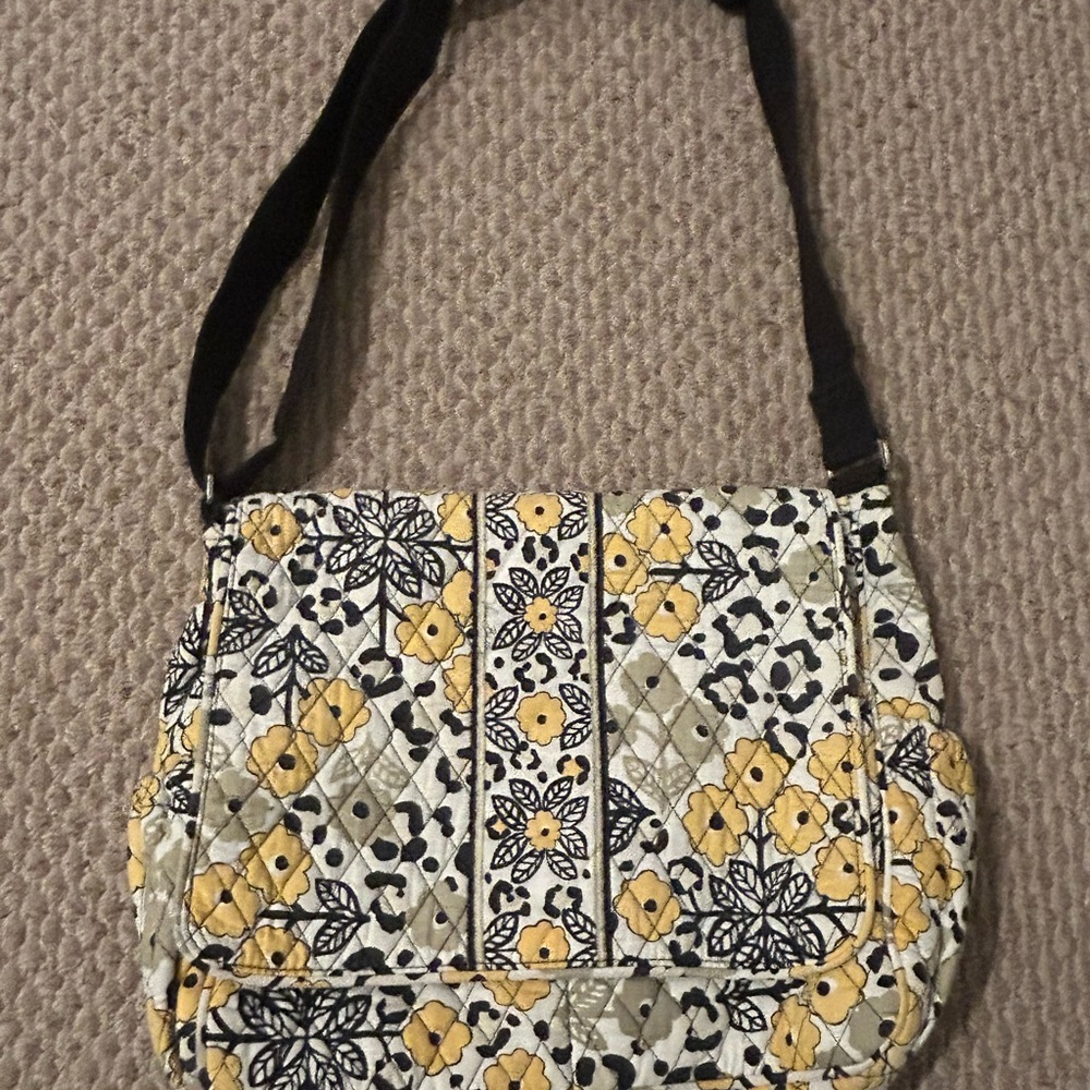 Vera Bradley Crossbody Go Wild Design Diaper Bag